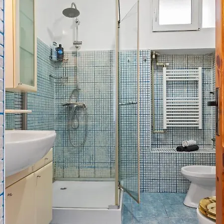 Lovely Central 2-bedroom With Free Parking Apartamento Bucarest